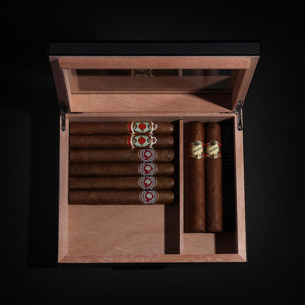 Custom Black Card Society Handcrafted Carbon Fiber Cedar Wood Humidor w/ Front Digital Hygrometer