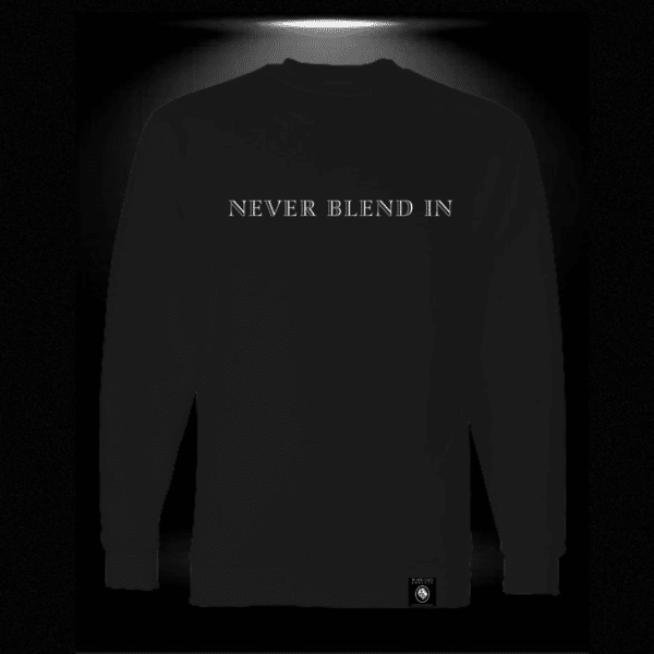 Never Blend In Crewneck - Black